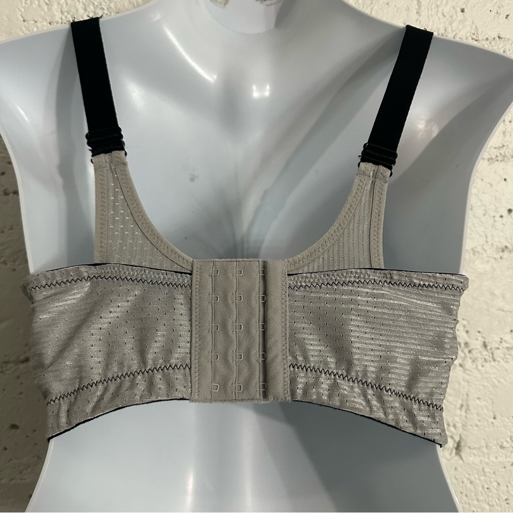 Glamorise Custom Control Sports Bra 34H Gray Black Wireless Workout Gym BH6 - Picture 5 of 6